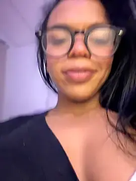 Stripchat Nude Webcam of Charly_