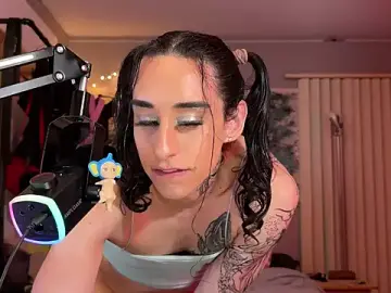 Stripchat Adult Webcam of xoFrankie