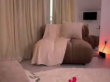 Stripchat Free Porn Cam of KylieJoyce