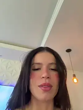 Stripchat Live Sex Cam of Rafaellaz