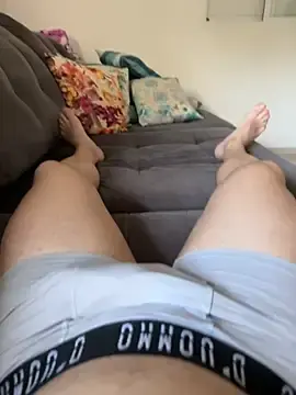 Stripchat Live Sex Cam of luizrgg
