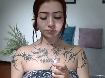 Stripchat Watch Live Sex Cams of Victoria-Moon