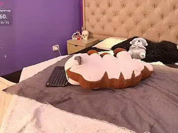 Stripchat Live Porn of LittleCheerry