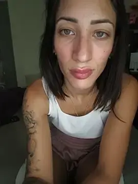 Stripchat Live Sex Cam of MarieDouceSoumise