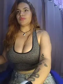 Stripchat Live Sex Cam of SexyFriends_