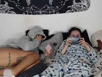 Stripchat Adult Webcams of abby_n_emily