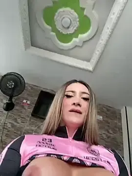 Stripchat Live Sex of bunny_bicht