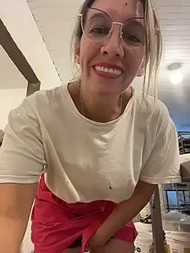 Stripchat Live Porn of Gatitacarlita