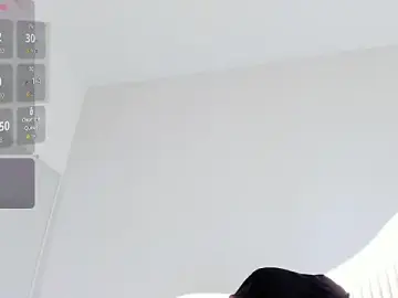 Stripchat Live Porn of Lia_Guzman