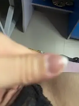 Stripchat Free Porn Cam of Shenghan-babiii