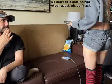 Stripchat Live Sex Cam of manicpixiedreamfrog