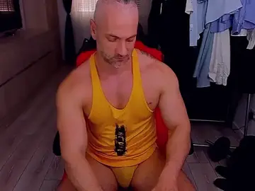 Stripchat Live Porn of MarisMuscle