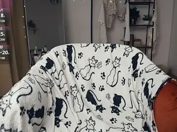 Stripchat Live Sex Cam of FaaBinaa