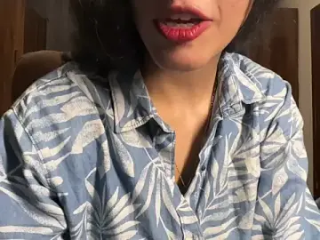 Stripchat Sex Cam of Anaya77