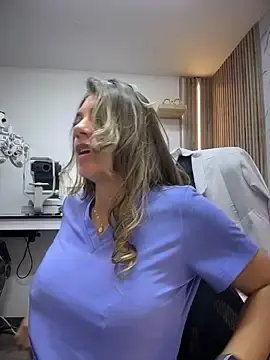 Stripchat Sex Cam of alicee16