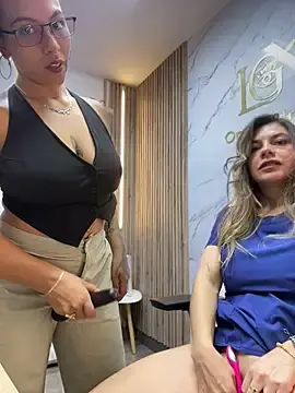 Stripchat Sex Cam of alicee16