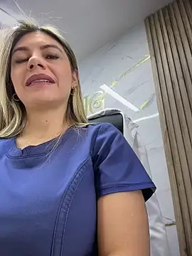 Stripchat Live Sex of alicee16