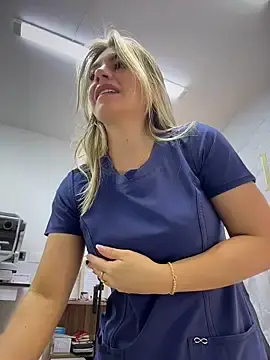 Stripchat Free Porn Cam of alicee16