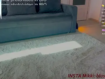 Stripchat Live Sex of mikkixmeow