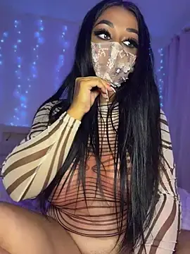 Stripchat Live Porn of kamila_french