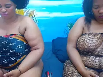 Stripchat Best Webcam of CURVYELEGANCExxx