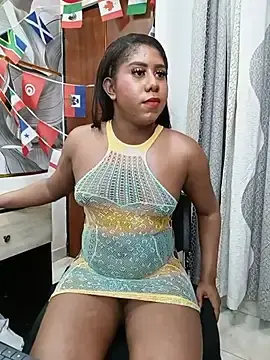 Stripchat Adult Webcam of CamilosaOrtega