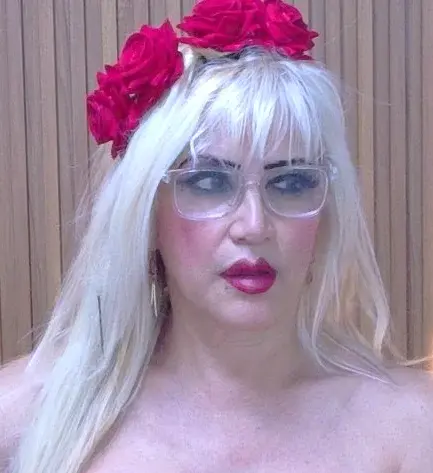 CIccioline_pussyGolden