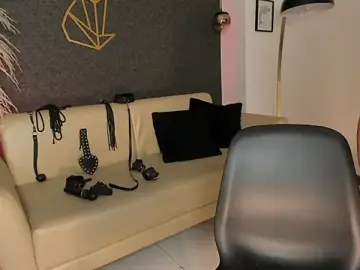 Stripchat Live Sex Cam of RACHEL_EV
