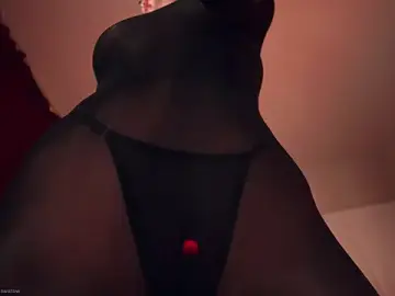 Stripchat Sex Cam of LinaKinky