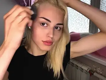 Stripchat Adult Webcam of neweva_