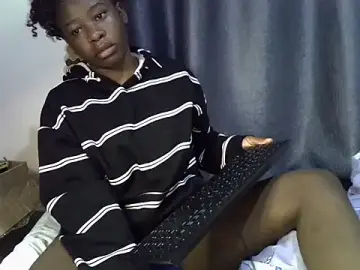 Stripchat Nude Webcam of Novah_