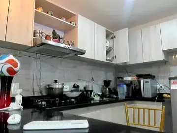 Stripchat Live Sex of ashleymilf_1
