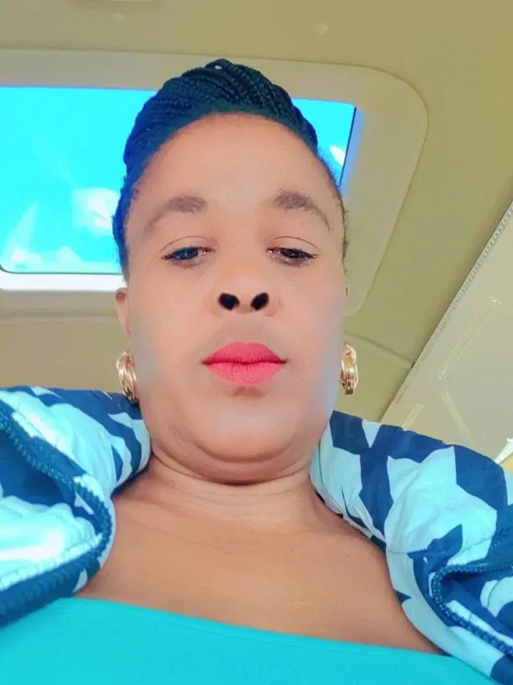 Ebonyboobsmilk