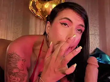 Stripchat Nude Webcam of MishaKinki