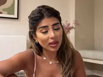 Stripchat Adult Webcam of ArabicBarbie