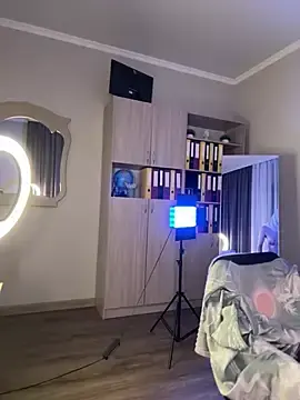 Stripchat Sex Cam of FlexibleDoll_