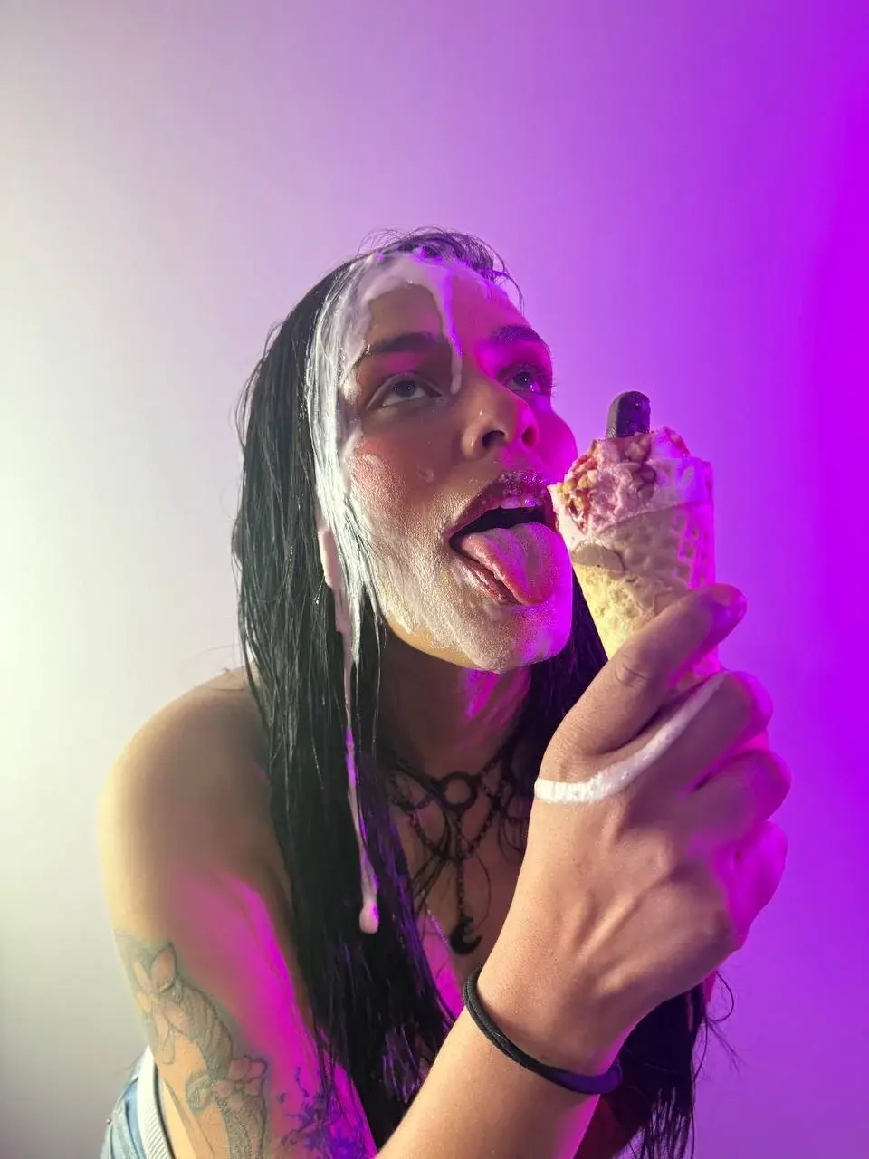 Upskirt_Squirt96