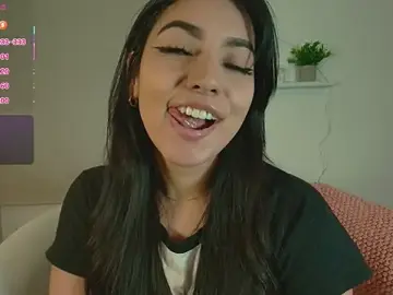 Stripchat Sex Chat of ariana_bae_