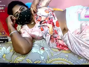 Stripchat Sex Chat of harikaa-sexy