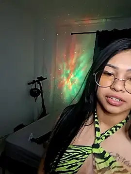 Stripchat Watch Live Sex Cams of Tigresa23