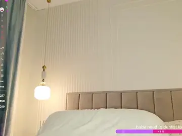 Stripchat Sex Cam of _rose_monarch_