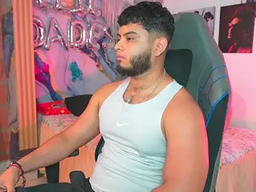 Stripchat Best Webcam of Tiler_wolker