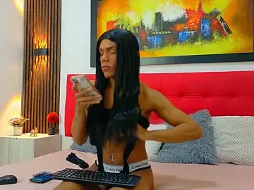 Stripchat Nude Webcam of AriCole_