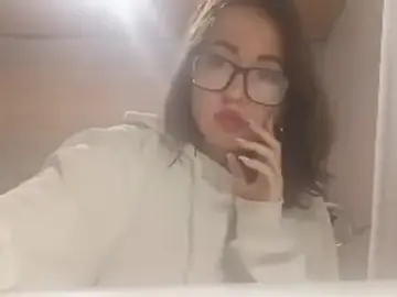 Stripchat Watch Live Sex Cams of OliviaMoment
