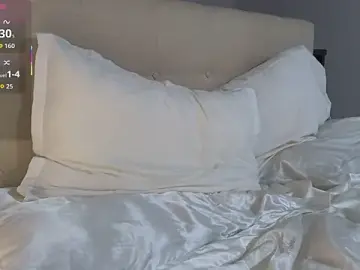 Stripchat Free Live Porn of RyanStorm_