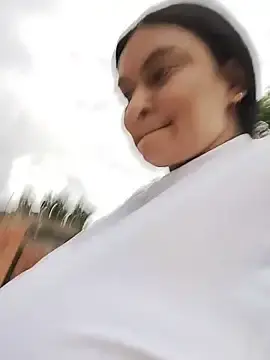 Stripchat Sex Cam of Horny-Mommy-Dirty