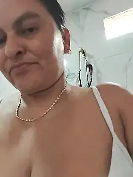 Stripchat Adult Webcam of Horny-Mommy-Dirty