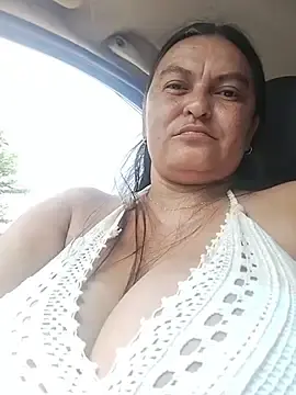 Stripchat Live Porn of Horny-Mommy-Dirty