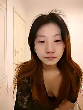 Stripchat Watch Live Sex Cams of YoYo_3693