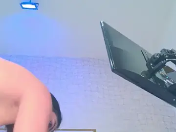 Stripchat Free Porn Cam of paola_rodriguez